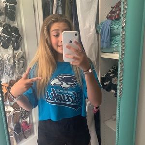 Meet your Posher, Mia